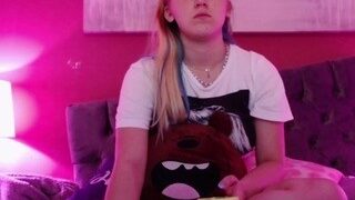 evee-grey nude on webcam in her Live Sex Chat Room