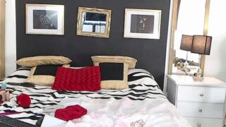 AmellieMilfe naked stripping on cam for live sex video chat
