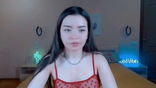 AriellaMurr naked stripping on cam for live sex video chat