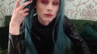 AveryWatts nude on webcam in her Live Sex Chat Room