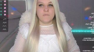 Camsmiley nude on webcam in her Live Sex Chat Room