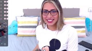 ❤, ️ Cheryl ❤️ nude on webcam in her Live Sex Chat Room