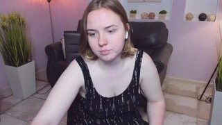 ericakisses nude on webcam in her Live Sex Chat Room