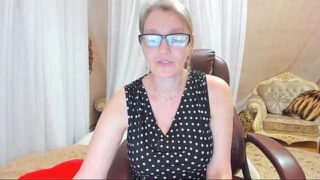 irinamaux naked stripping on cam for live sex video chat