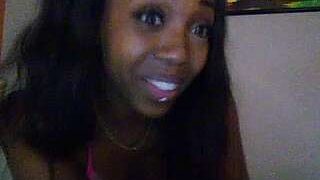 Jazzy_baby naked stripping on cam for live sex video chat