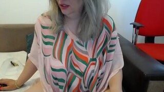 Misslissa nude on webcam in her Live Sex Chat Room