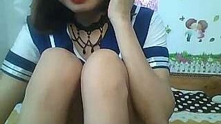 NhiNhi_love naked stripping on cam for live sex video chat
