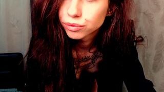 rare diamond Lia nude on webcam in her Live Sex Chat Room