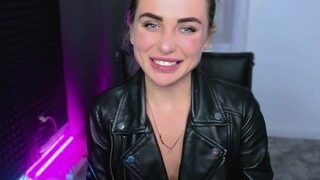 SandraShy nude on webcam in her Live Sex Chat Room