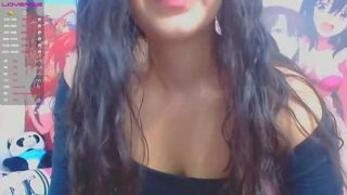 sarahtoumi_ naked stripping on cam for live sex video chat