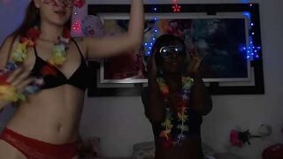 sof_tina naked stripping on cam for live sex video chat