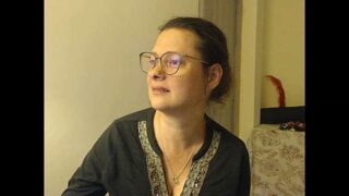 Vickycat naked stripping on cam for live sex video chat