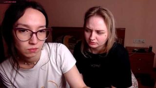 7waystoCUMm naked stripping on cam for live sex video chat