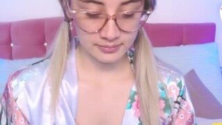 ?, ?Criss?? nude on webcam in her Live Sex Chat Room