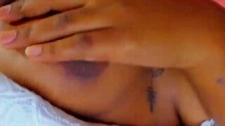 farahmoan nude on webcam in her Live Sex Chat Room