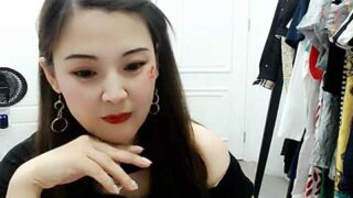 Gina-HEBE naked stripping on cam for live sex video chat