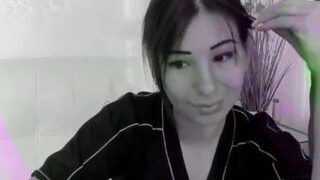 Missis-Di nude on webcam in her Live Sex Chat Room