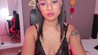 Sophy Cute nude on webcam in her Live Sex Chat Room