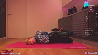 Bronnica_one naked stripping on cam for live sex video chat
