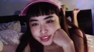 Dana Asian Spinner & Squirter ? nude on webcam in her Live Sex Chat Room