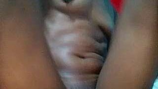 hotgal7 naked stripping on cam for live sex video chat