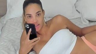 Jhojannablandon nude on webcam in her Live Sex Chat Room