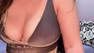 LollaSlz naked stripping on cam for live sex video chat