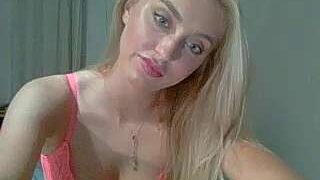 Rosetelas naked stripping on cam for live sex video chat
