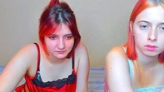 RuthCute nude on webcam in her Live Sex Chat Room