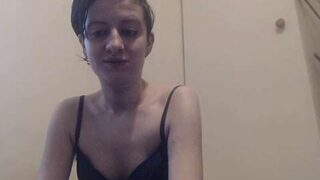chessie_ naked stripping on cam for live sex video chat