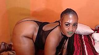 EXCLUSIVESNE naked stripping on cam for live sex video chat