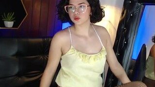 MangoQueen nude on webcam in her Live Sex Chat Room