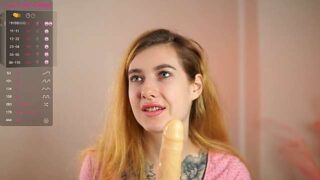 MilkTastyShake naked stripping on cam for live sex video chat