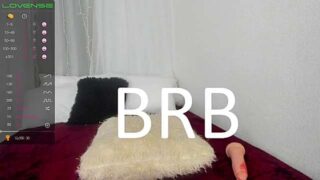 SalomeGold7 naked stripping on cam for live sex video chat