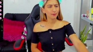 Sarah-Small nude on webcam in her Live Sex Chat Room