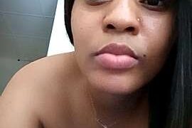 SashaFears10 naked stripping on cam for live sex video chat