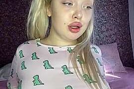 BlondeSweetBaby naked stripping on cam for live sex video chat