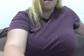 damillaa naked stripping on cam for live sex video chat