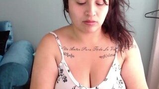 hellenwoker nude on webcam in her Live Sex Chat Room