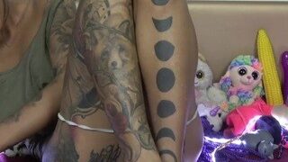 KetnisBabe nude on webcam in her Live Sex Chat Room