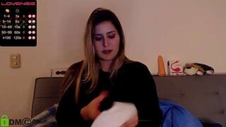 LisaWhitly naked stripping on cam for live sex video chat