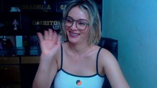 majo_arias naked stripping on cam for live sex video chat