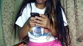 Selynah4S naked stripping on cam for live sex video chat