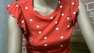 Ammu_Kutty naked stripping on cam for live sex video chat