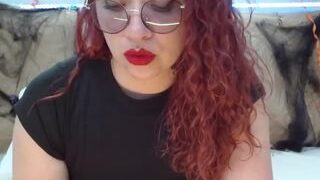 Caroline-Fisher nude on webcam in her Live Sex Chat Room