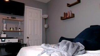 CHARLIE B. HUSTLE nude on webcam in her Live Sex Chat Room
