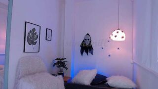 destinne_mill_ naked stripping on cam for live sex video chat