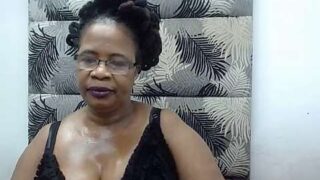 FIRMBOOTY45 naked stripping on cam for live sex video chat