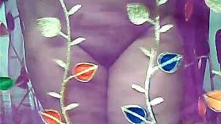 manvi-88 naked stripping on cam for live sex video chat