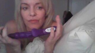 WetAdriana naked stripping on cam for live sex video chat